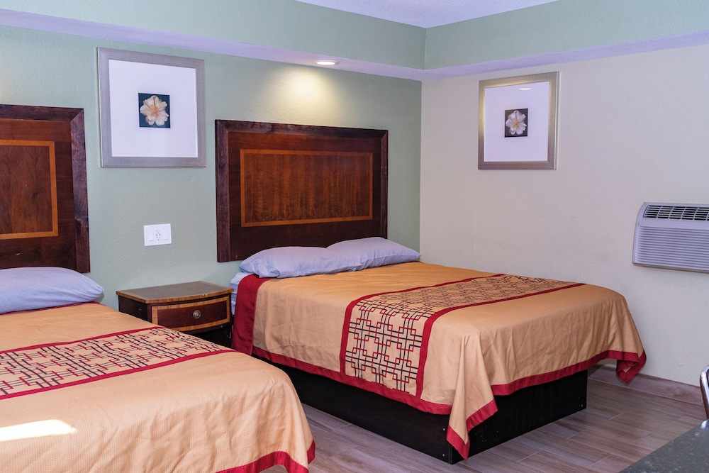 Travel Inn of Riviera Beach - photo 8