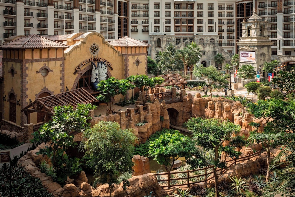Gaylord Texan Resort & Convention Center - photo 133