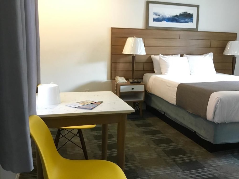 San Diego Downtown Lodge - photo 7