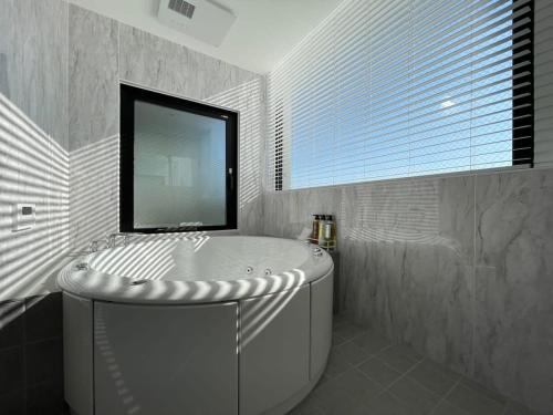 b hotel Nekoyard Scenic Penthouse Studio with Jacuzzi & Spacious Terrace in Hiroshima, Japan