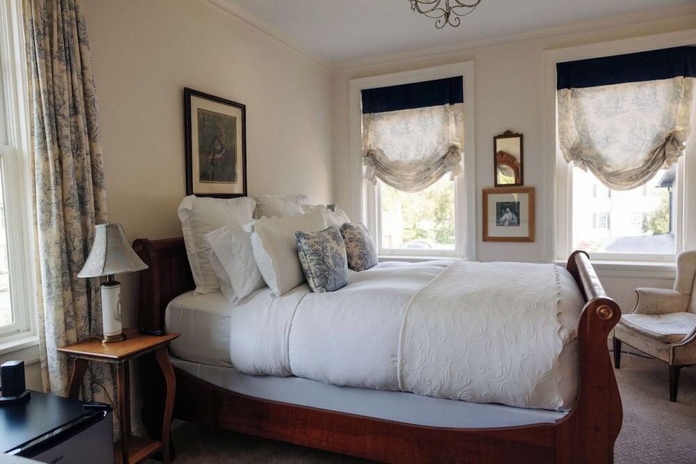 Kenmore Inn - photo 22