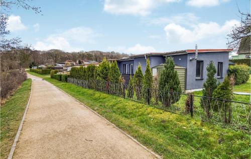 Testovyi 222 - carbon neutral hotel in Unknown City