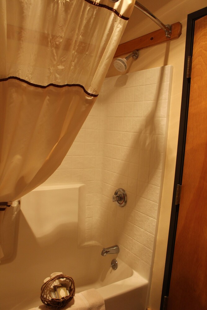Spearfish Canyon Lodge - photo 77