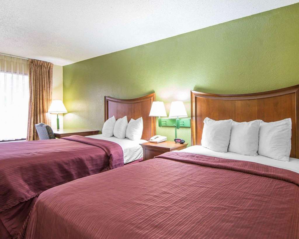 Quality Inn Merchants Drive - photo 9