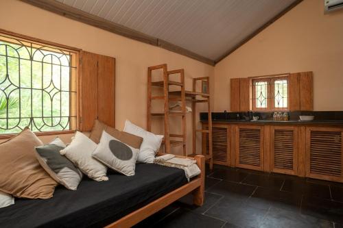 Luxury Studio steps from Turtle Beach - last minute hotel in Unknown City