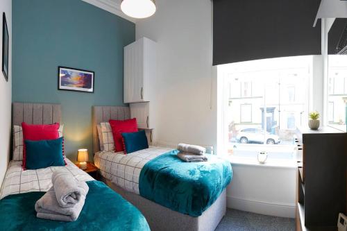Seascape Fantastic Location with Sea Views