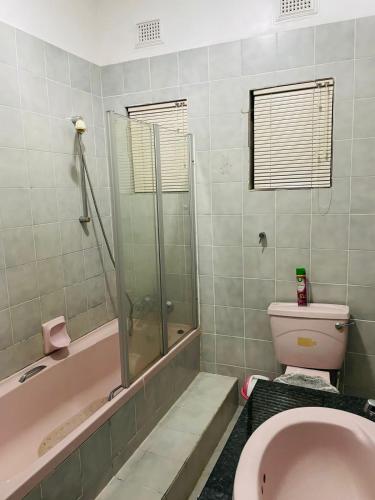 Q S - carbon neutral hotel in Empangeni