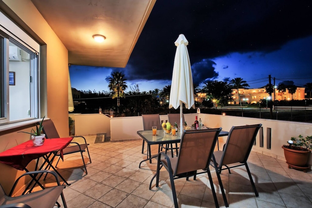 Gianna's House Next To Platanias 250m From Beach — 4-Star Luxury Hotel in Gerani, Greece