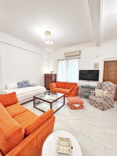 26 Home — 4-Star Luxury Hotel in Athens, Greece