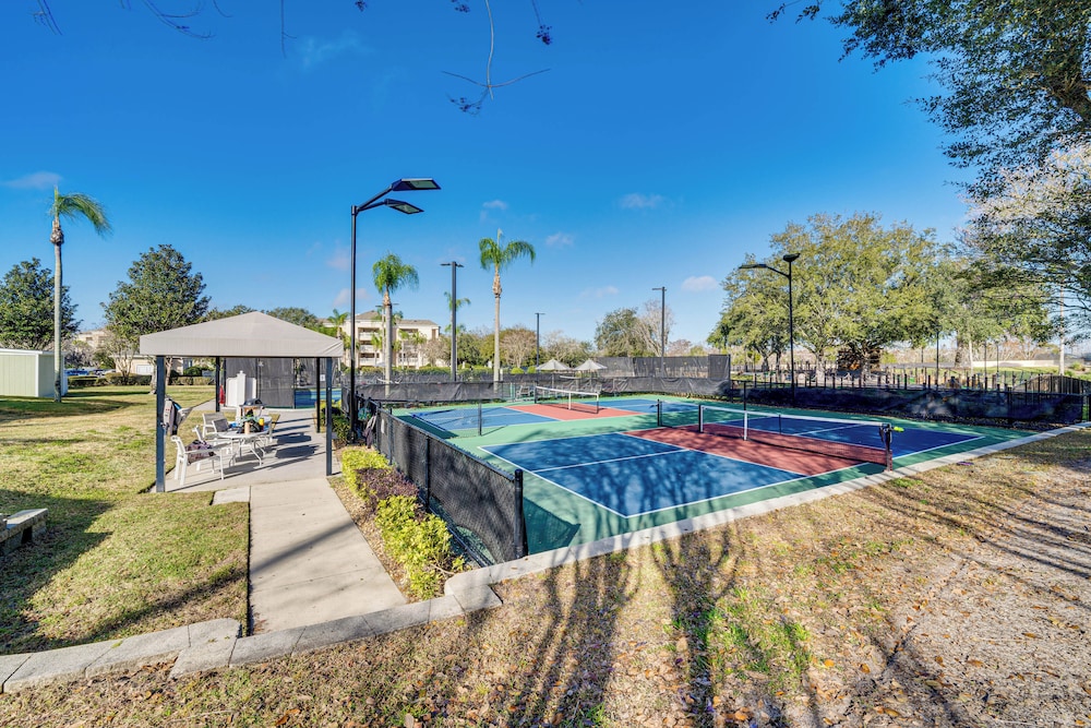 12 Mi to Wdw: Resort Condo w Community Hot Tub - photo 33