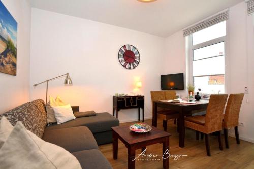 Villa Pirola Wohnung 5 — 4-Star Luxury Hotel in Borkum, Germany