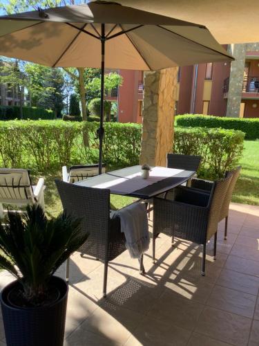 Apartman Golf Lux — 4-Star Luxury Hotel in Buk, Hungary
