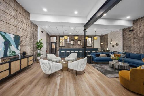 Grand Rapids Whole Building Rental — 4-Star Luxury Hotel in Grand Rapids, United States