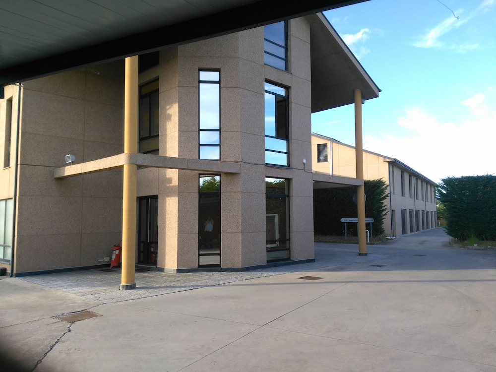 Motel Acropolis pet-friendly hotel Camponaraya