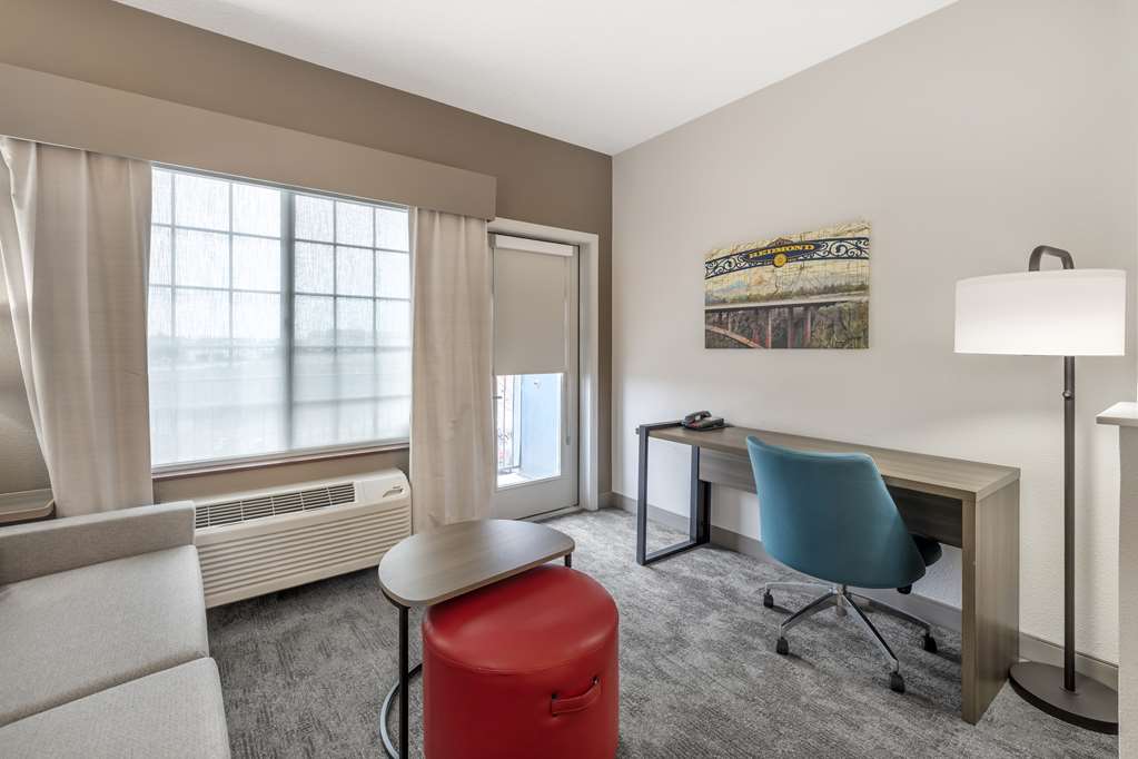 Comfort Suites Redmond Airport - photo 68