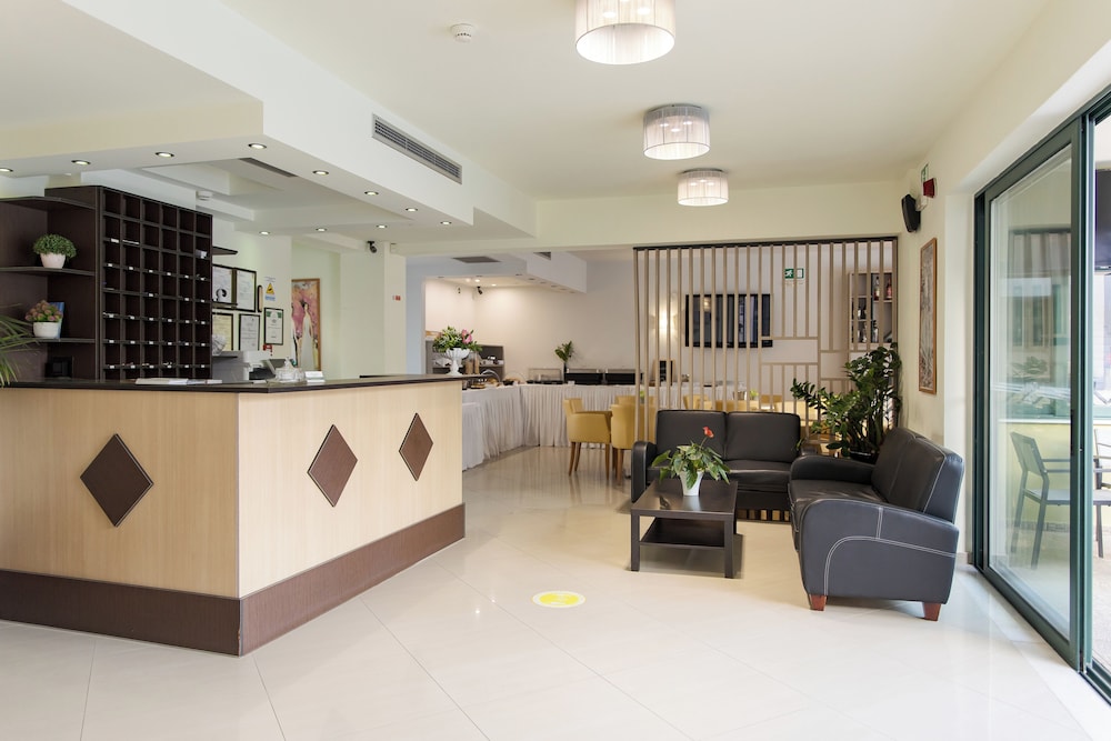 Athina Beach Hotel — Chania — photo 2