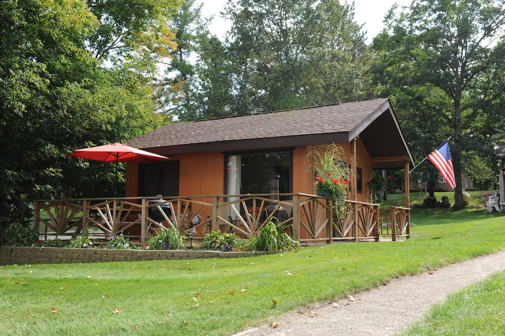Clear Lake Resort - photo 7