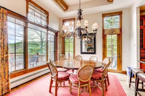 Skywatch 50 by East West Hospitality in Beavercreek, United States