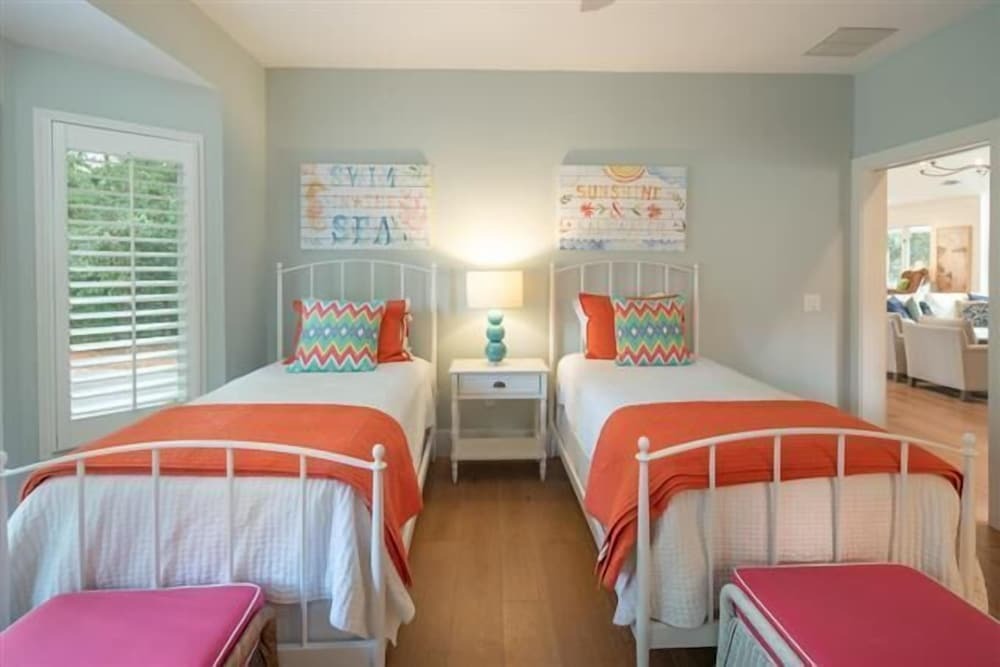 33 St. Andrews Place at the Sea Pines Resort - featured photo