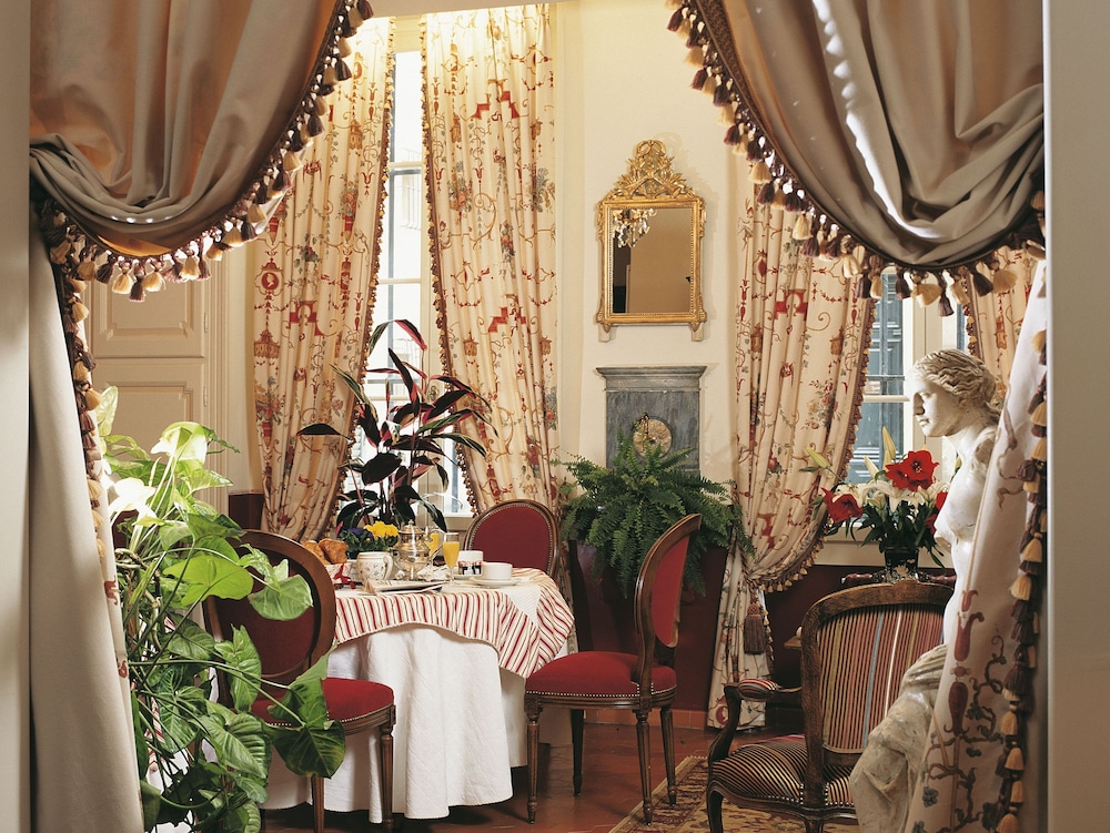 Hôtel Cardinal - carbon neutral hotel in Aix-En-Provence