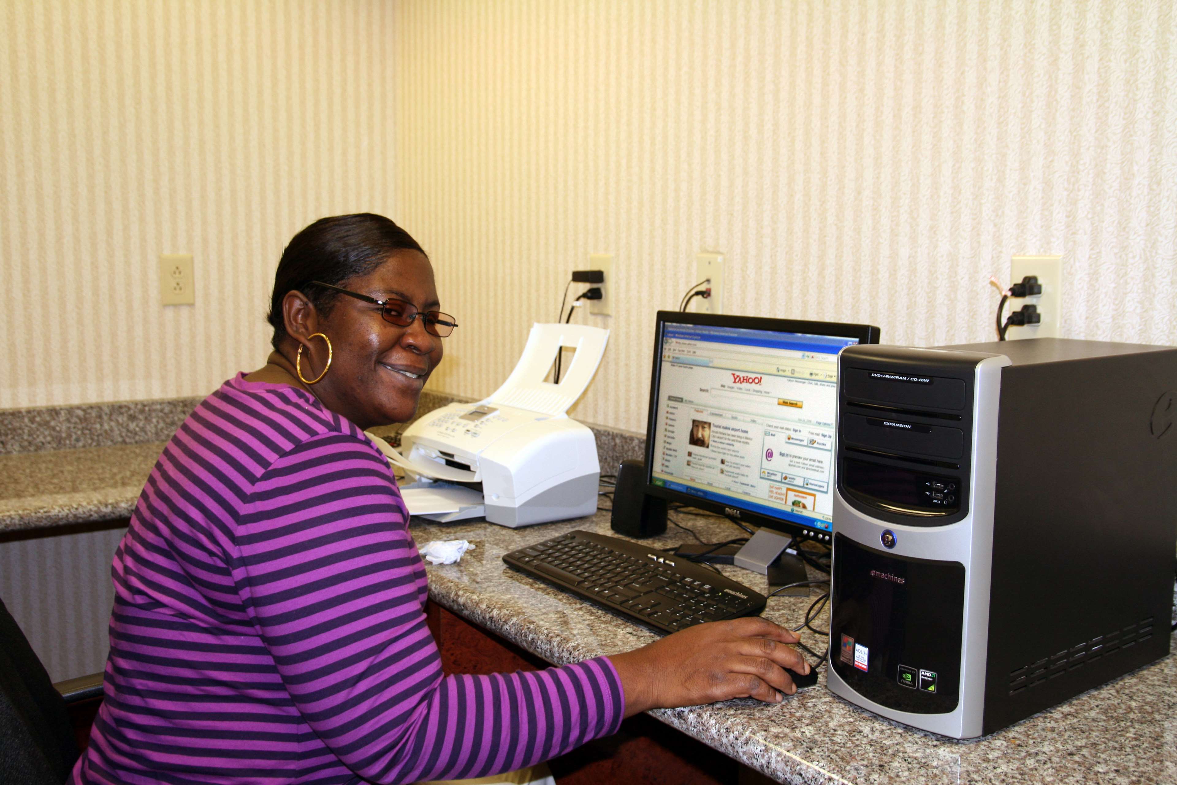 Hampton Inn Greenville - photo 15