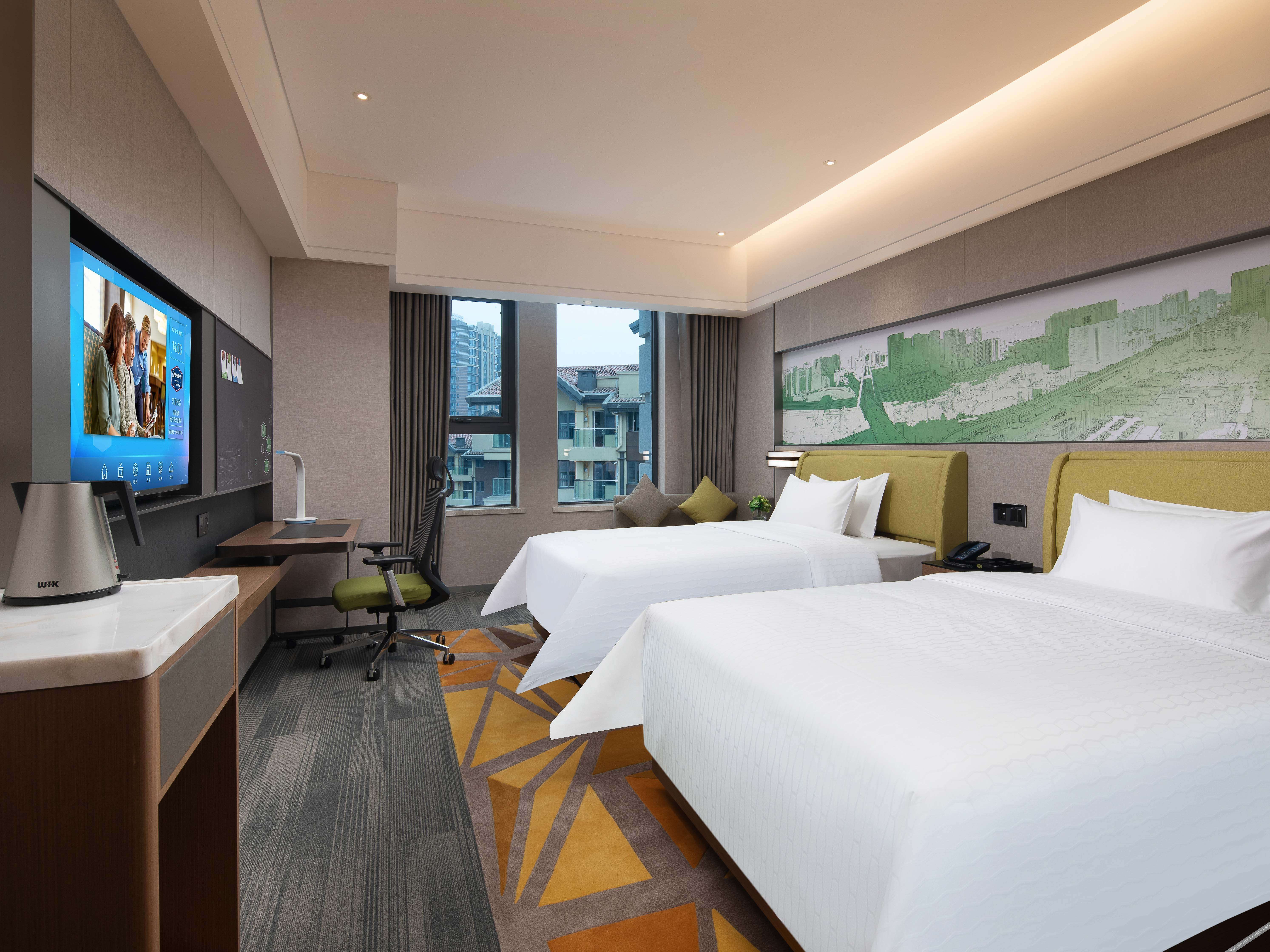 Hampton By Hilton Chengdu Pidu Hi Tech Zone — 4-Star Luxury Hotel in Chengdu, People's Republic of China