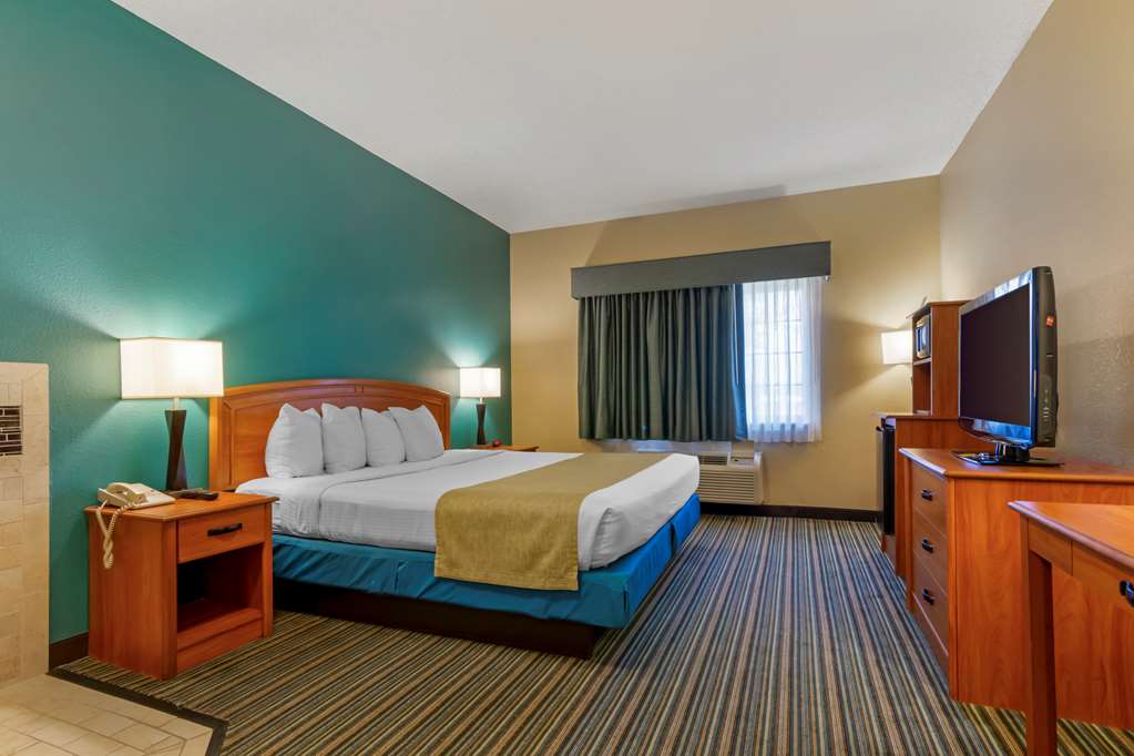 Best Western Governors Inn & Suites - photo 17