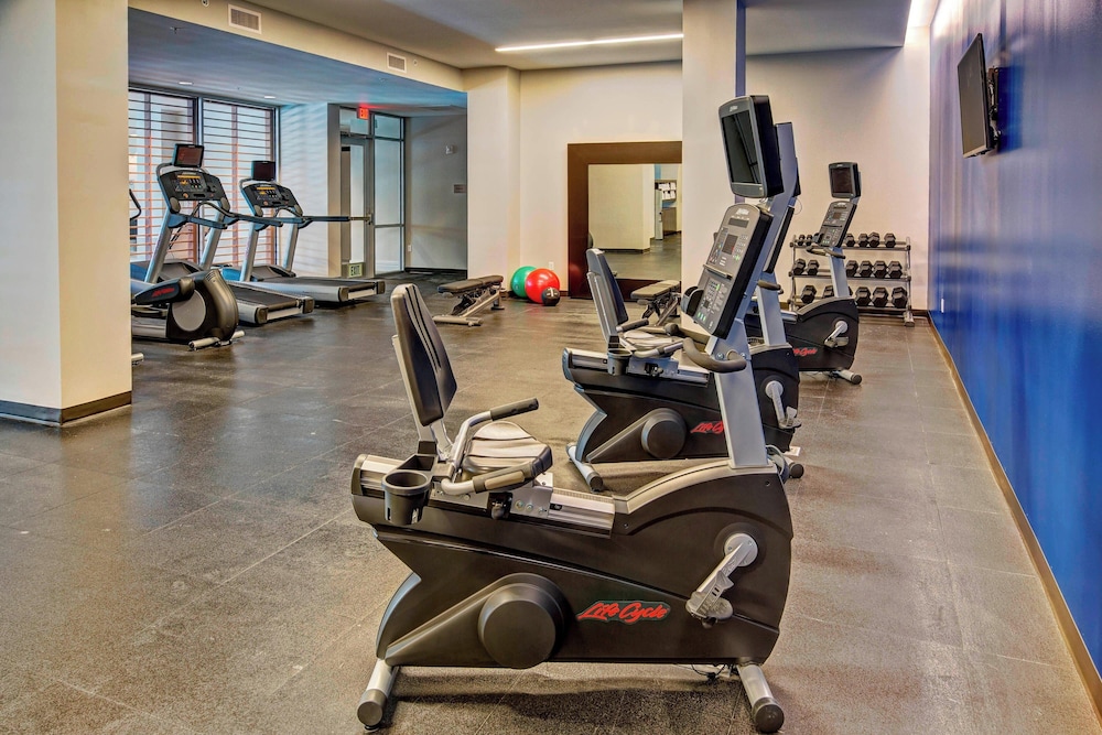 Courtyard by Marriott Kansas City Downtown Convention Center - photo 15