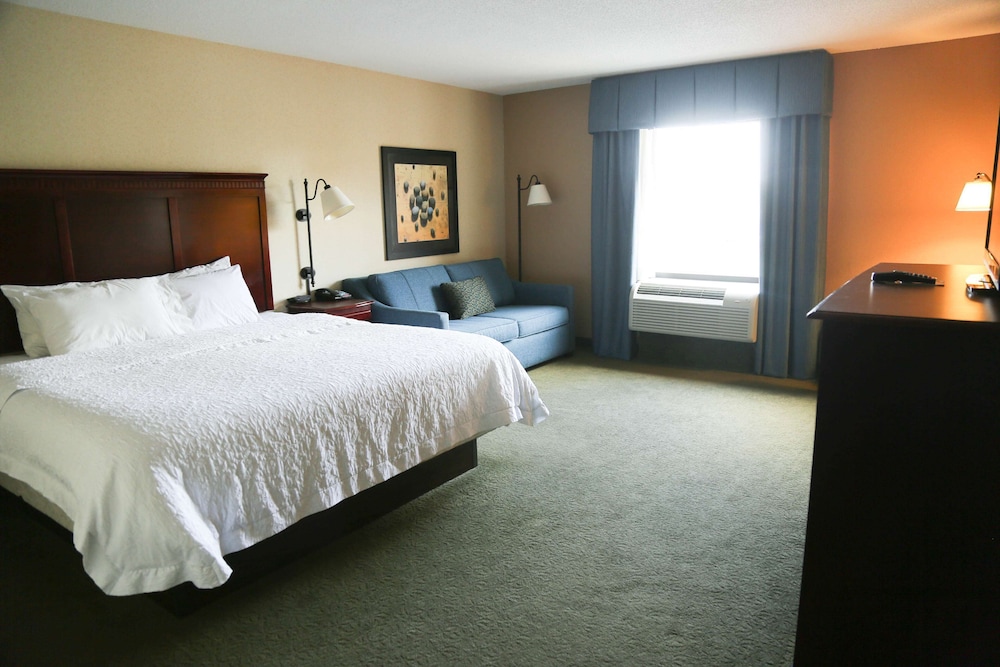 Hampton Inn Morehead - photo 13