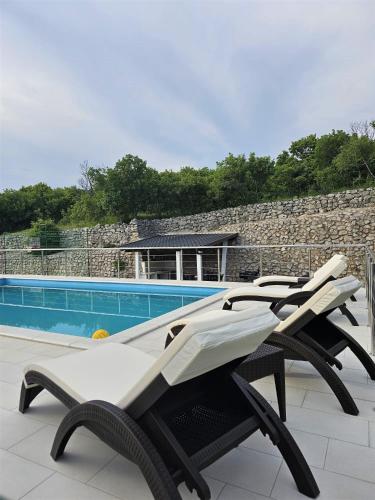 Holiday House Nirvana — 4-Star Luxury Hotel in Bakar, Croatia