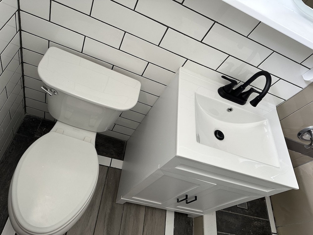 Harborside Suites - photo 28