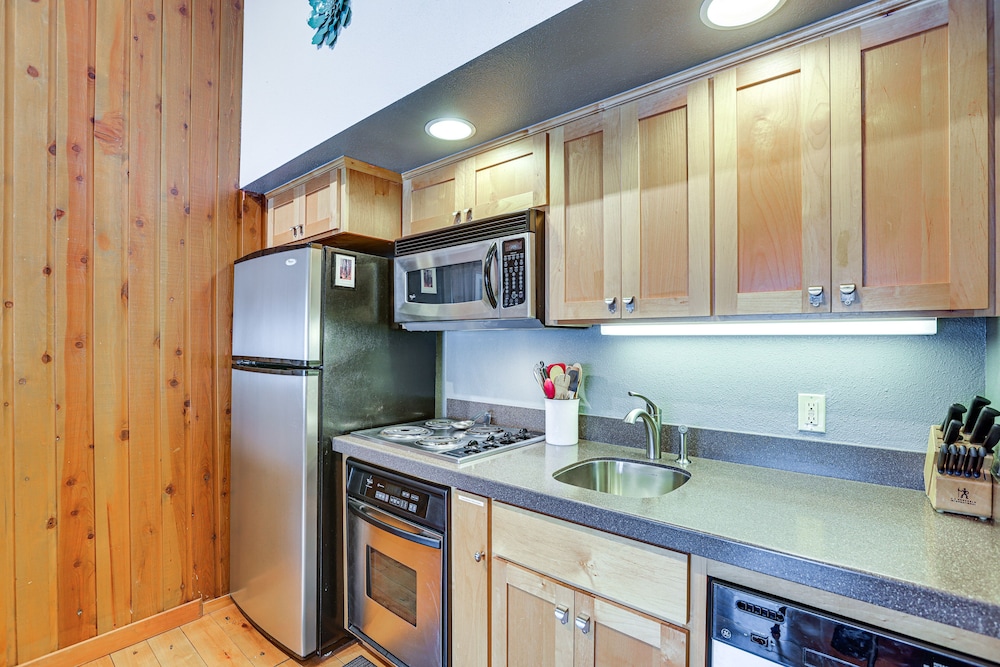 Mt Bachelor Village Resort Condo: 19 Mi to Skiing - photo 8