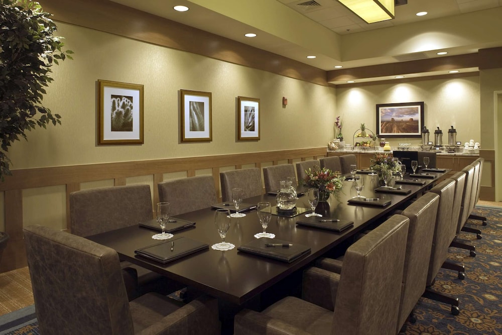 DoubleTree by Hilton Phoenix Tempe - photo 61