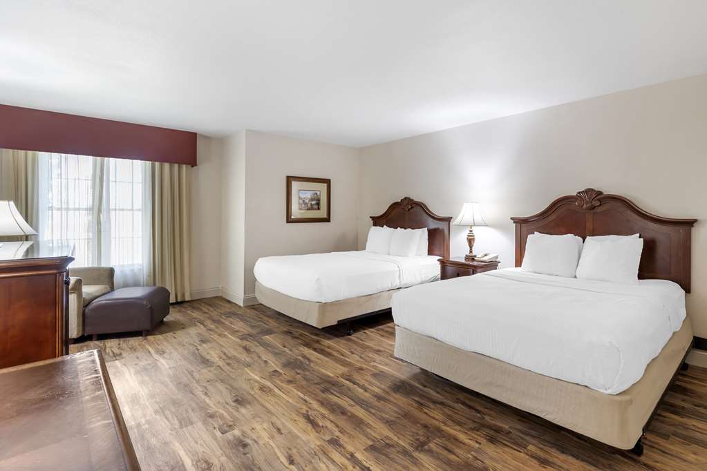 Best Western Plus Steeplegate Inn - photo 14