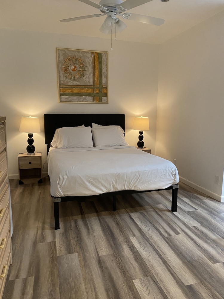 Dee Jay Beach Resort - photo 4