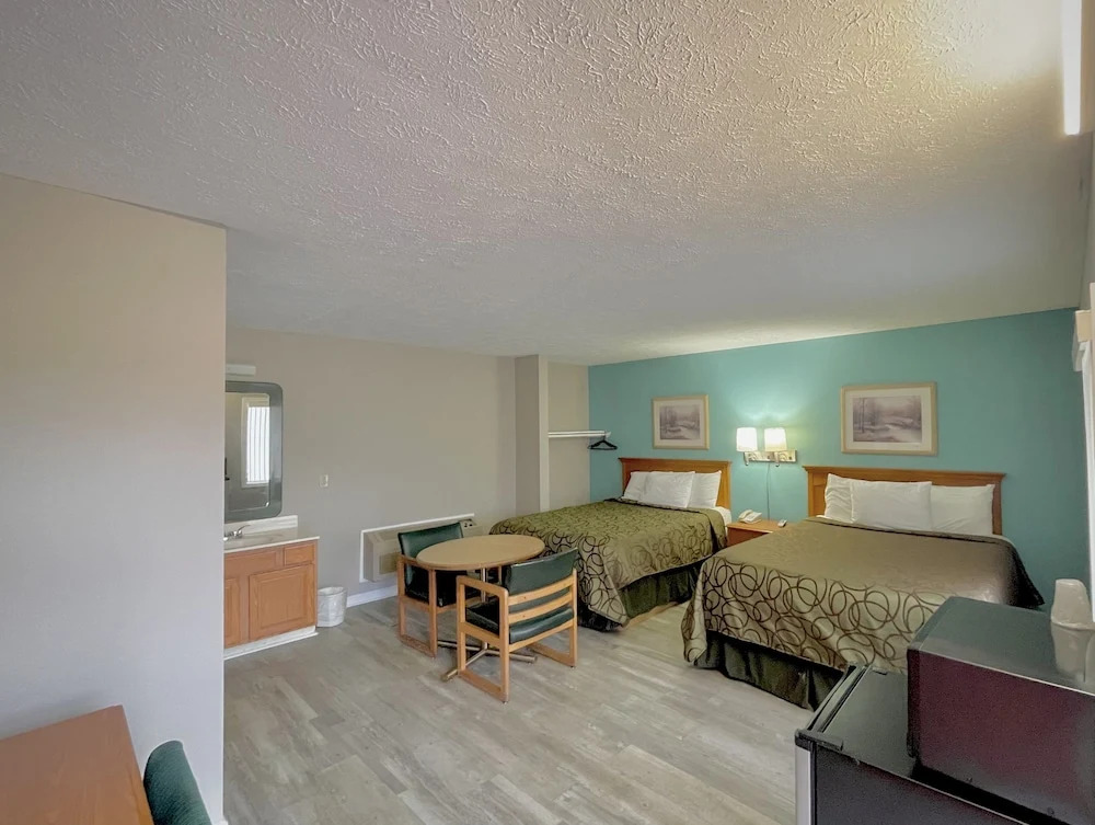 Overton Motel Livingston - photo 14