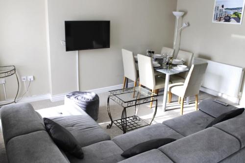 The Clifton Holiday Apartment Llandudno Centre — 4-Star Luxury Hotel in Llandudno, United Kingdom