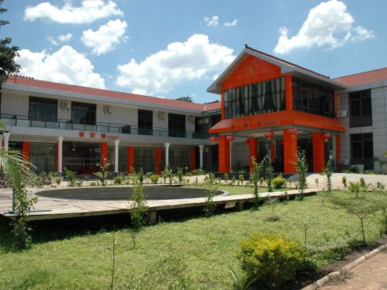 Golden Chopstick Hotel — hotel in Livingstone