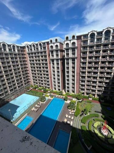 Htip Stays — 4-Star Luxury Hotel in Manila, Philippines