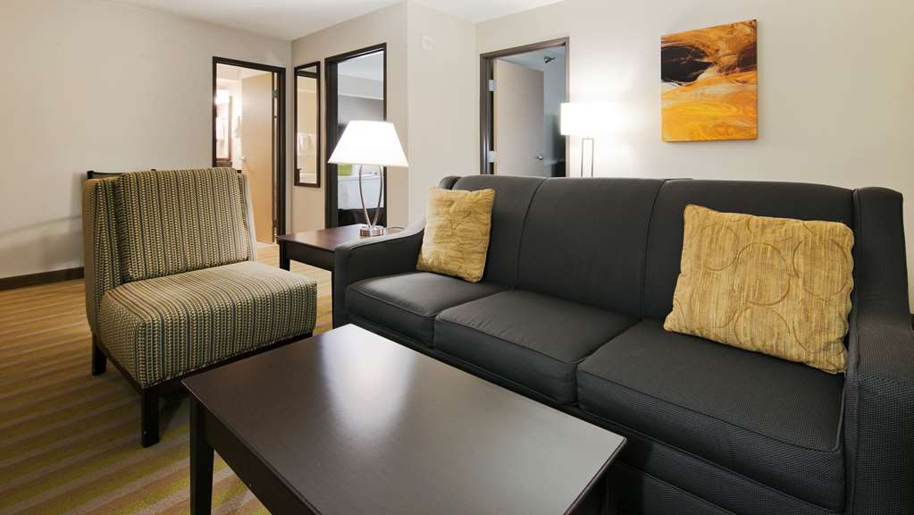 Best Western Harvest Inn & Suites - photo 13