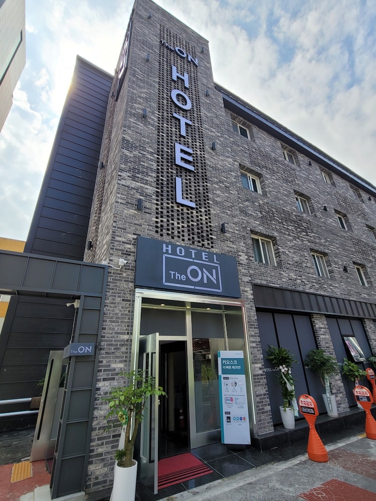 The On - carbon neutral hotel in Yeosu