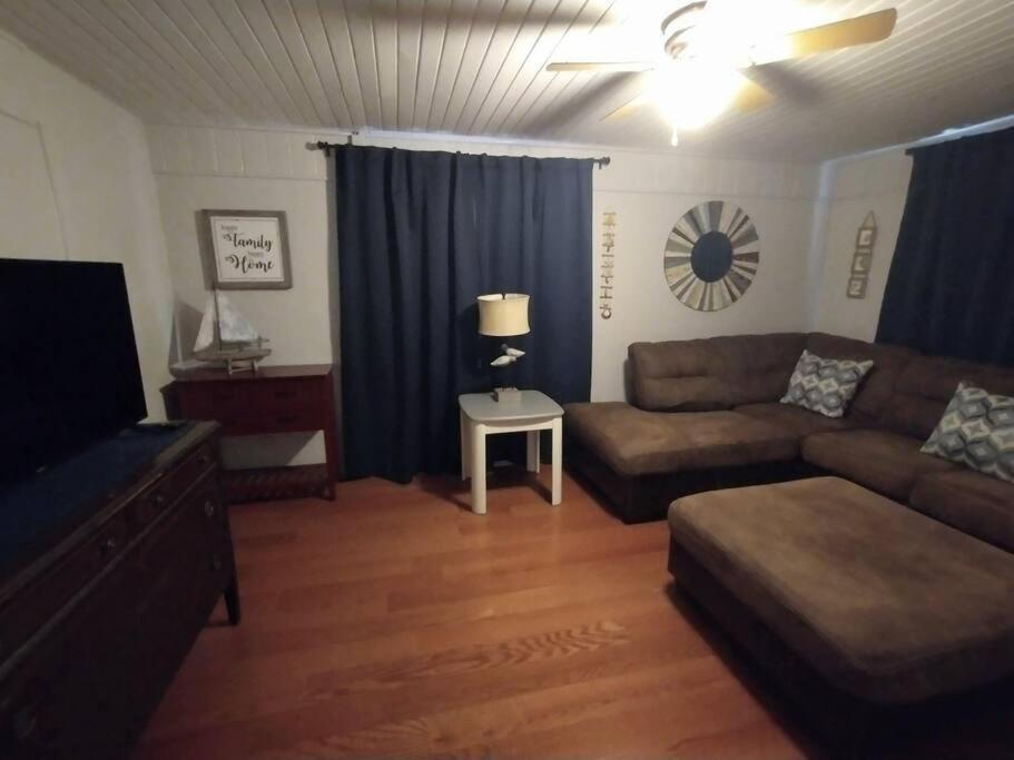 Beach House — 4-Star Luxury Hotel in Pensacola, United States