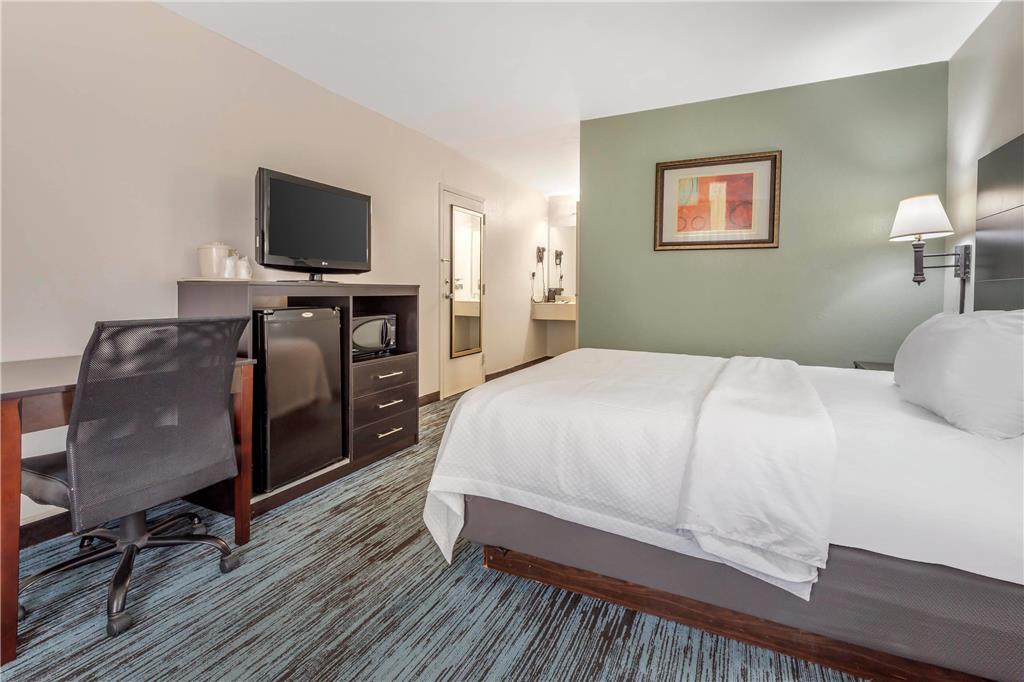 Quality Inn Mount Airy Mayberry - photo 24