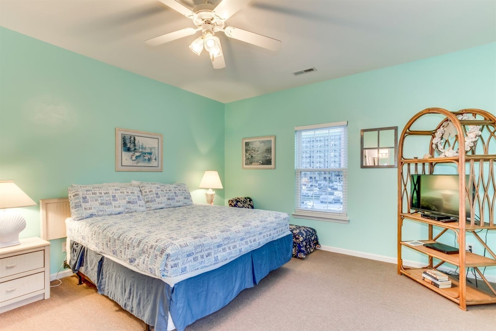 An Amazing Surfside Beach Escape - photo 10
