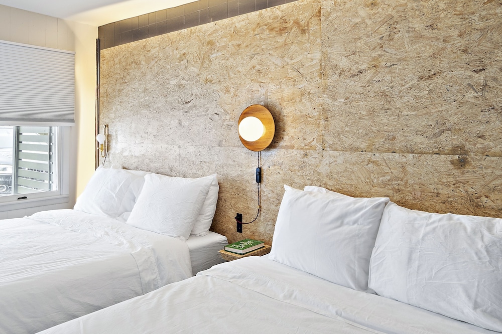The Brooks Motel - photo 9