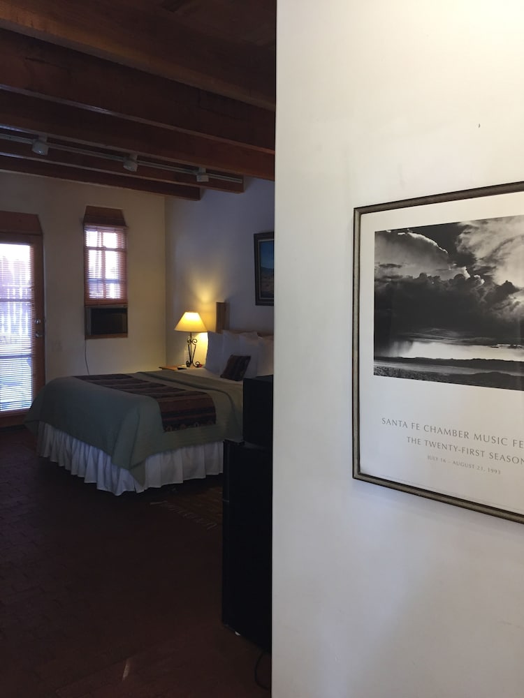 Guadalupe Inn - photo 20