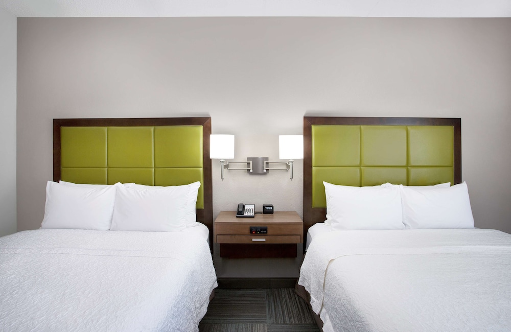 Hampton Inn by Hilton Middletown - photo 14