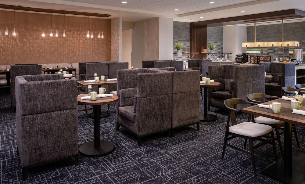 Hilton Fairfax - photo 42