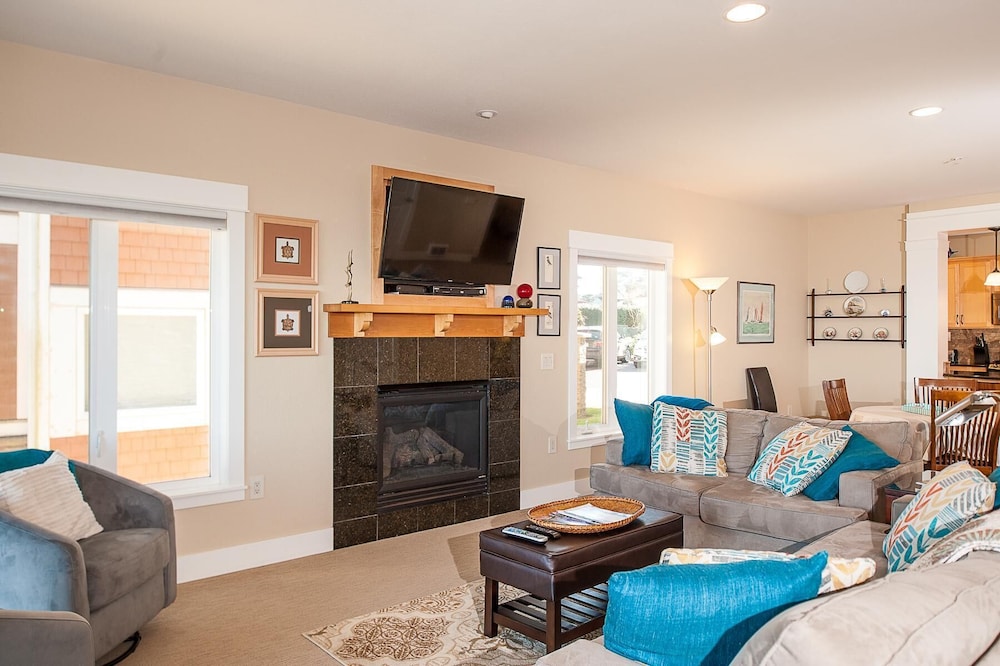 Lighthouse View at Shoreline Ridge Newport - photo 15
