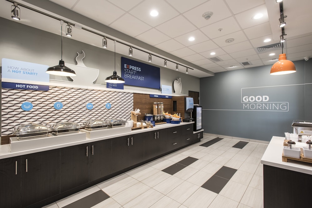 Holiday Inn Express & Suites Phoenix North Happy Valley by IHG - photo 25
